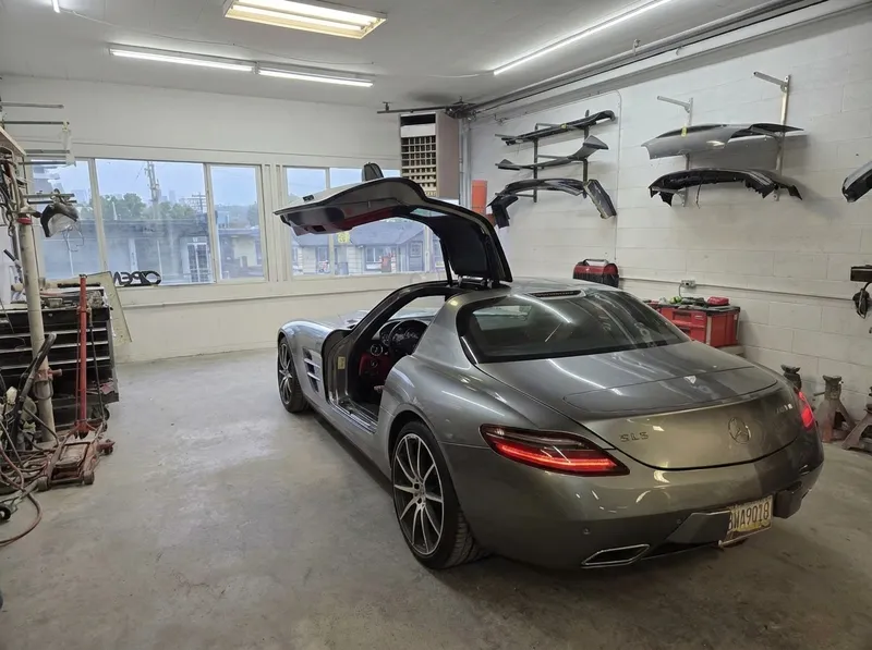 Luxury & Exotic Vehicle Specialists